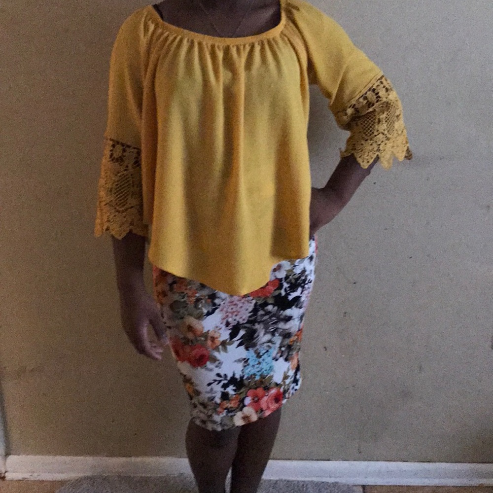 Daisy colored Blouse
